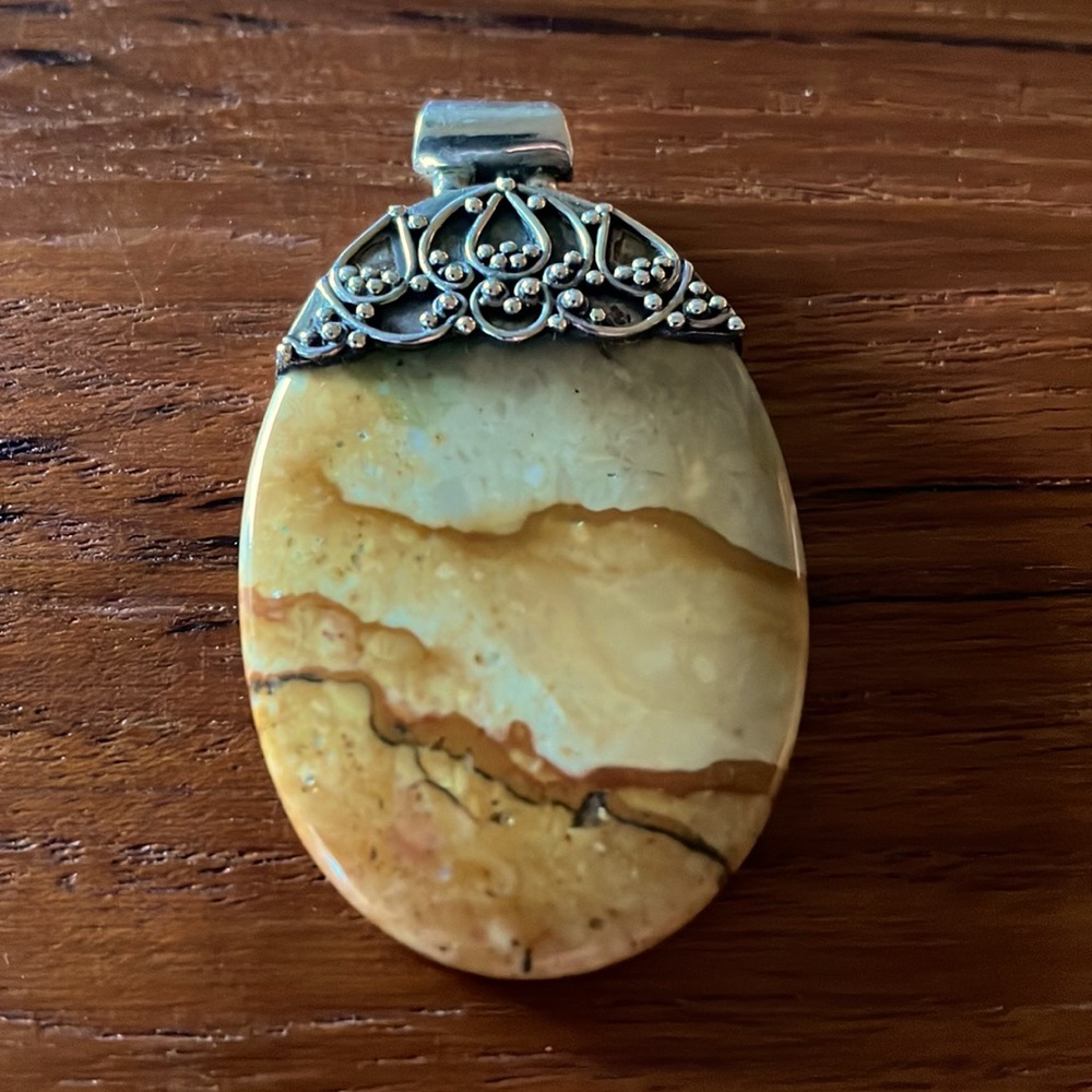 Crazy Lace Pendant